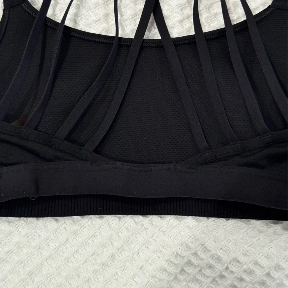 CALIA by Carrie Underwood chic black